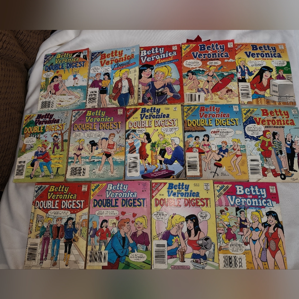 VINTAGE Betty & Veronica Digest & Double Digest Comic Collection lots of 14(mix)